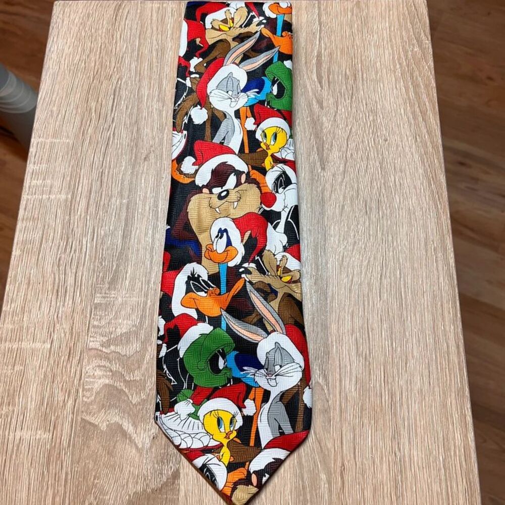 1997 Mens Christmas Neck Tie Looney Tunes Bugs Tweety Daffy Taz 59"x4"